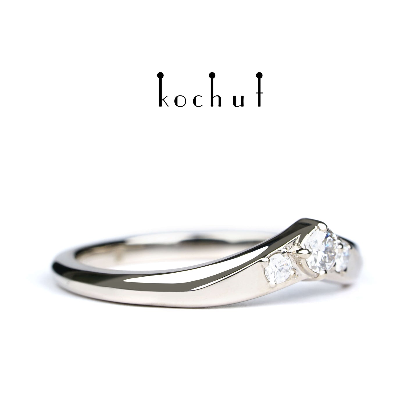 Meine Dame — Ring aus Palladium-Gold mit Diamanten