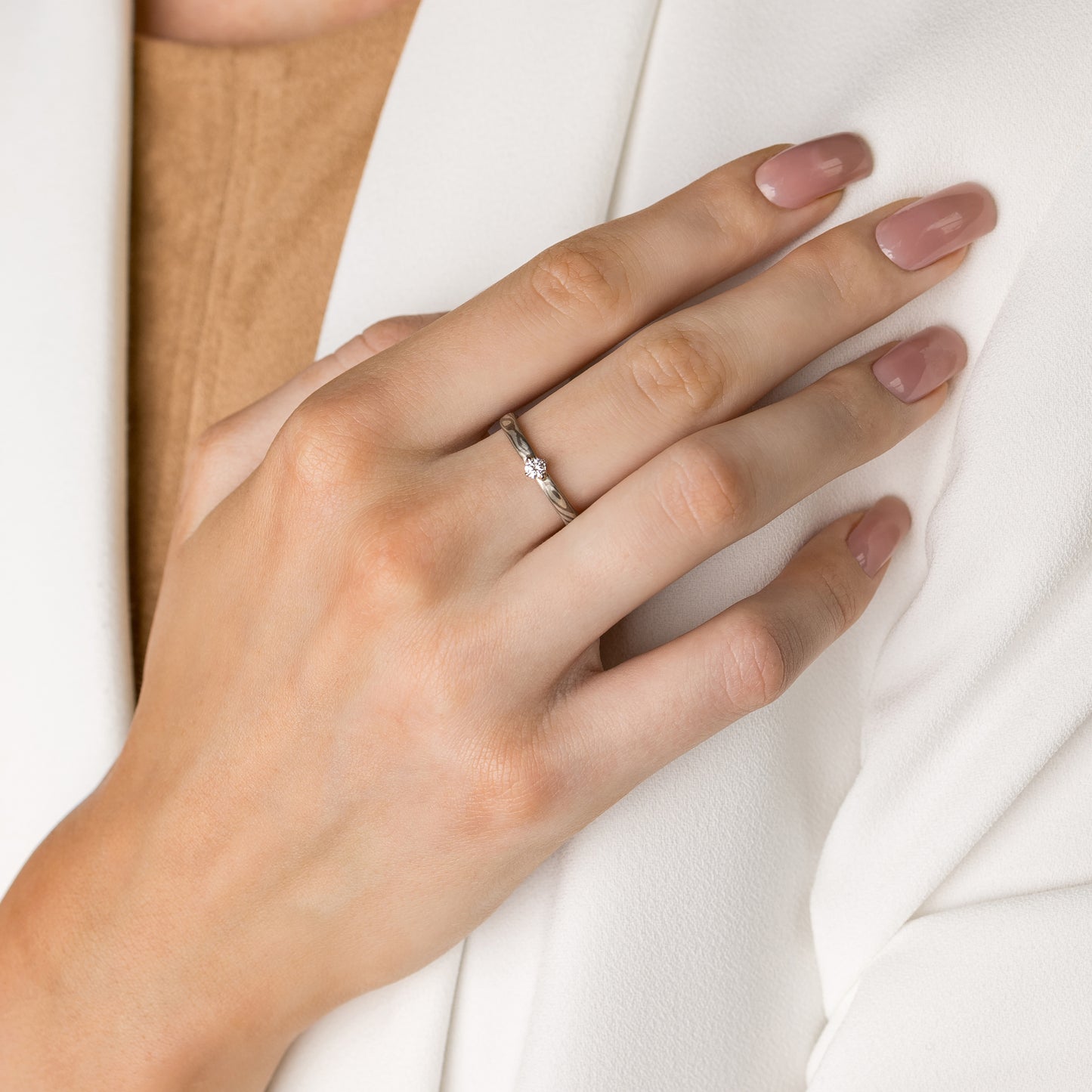 Mederu — Verlobungsring aus Palladium-Gold und Silber mit einem Diamanten