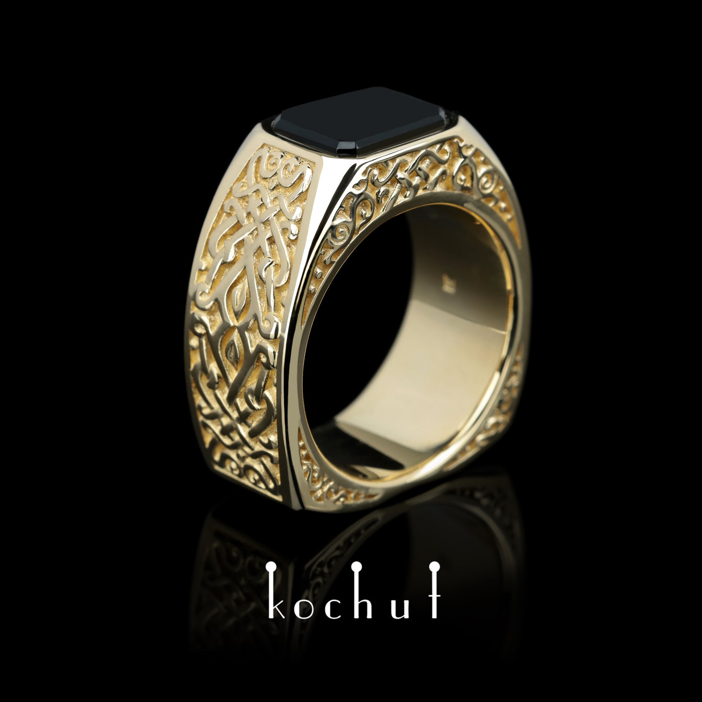Duke — Ring aus Gelbgold mit Onyx