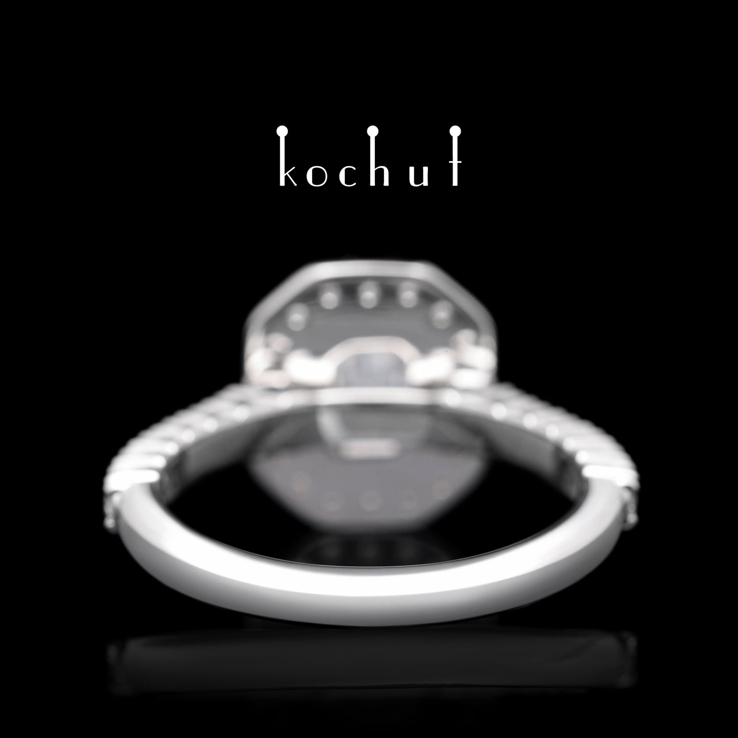 Majesty — Verlobungsring aus Weißgold mit Diamanten, platiert mit weißem Rhodium