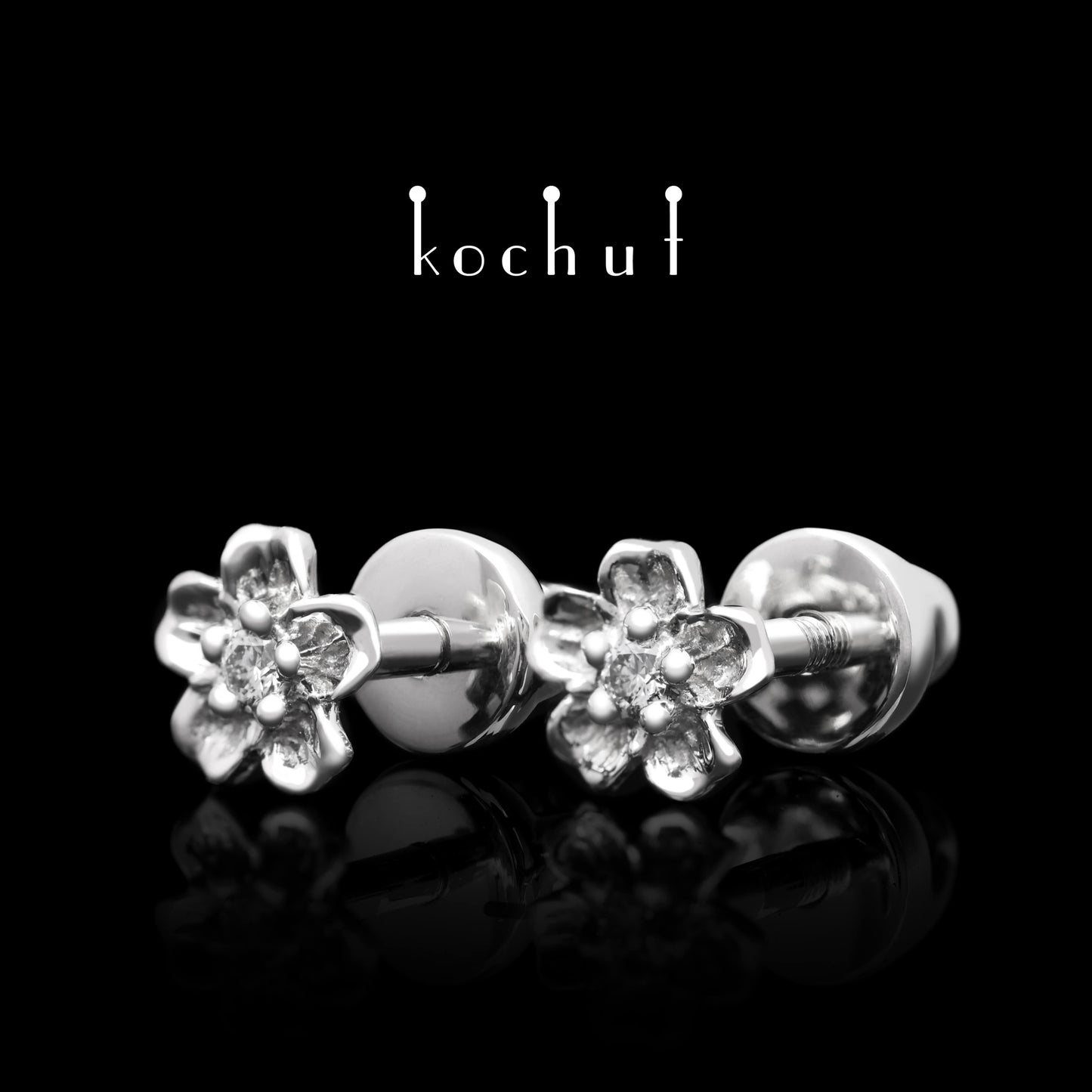Blumen — Ohrringe aus Platin mit Diamanten