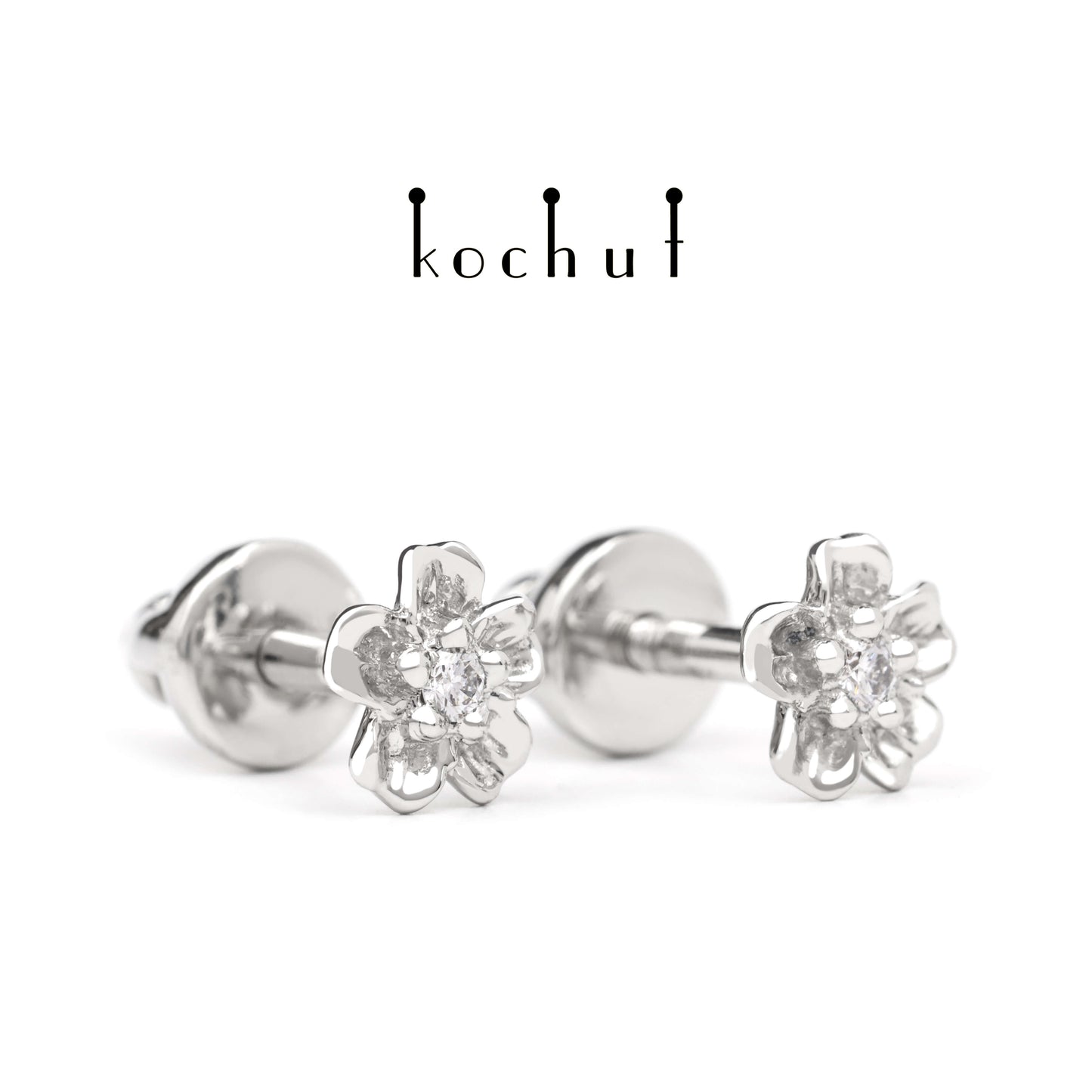 Blumen — Ohrringe aus Platin mit Diamanten