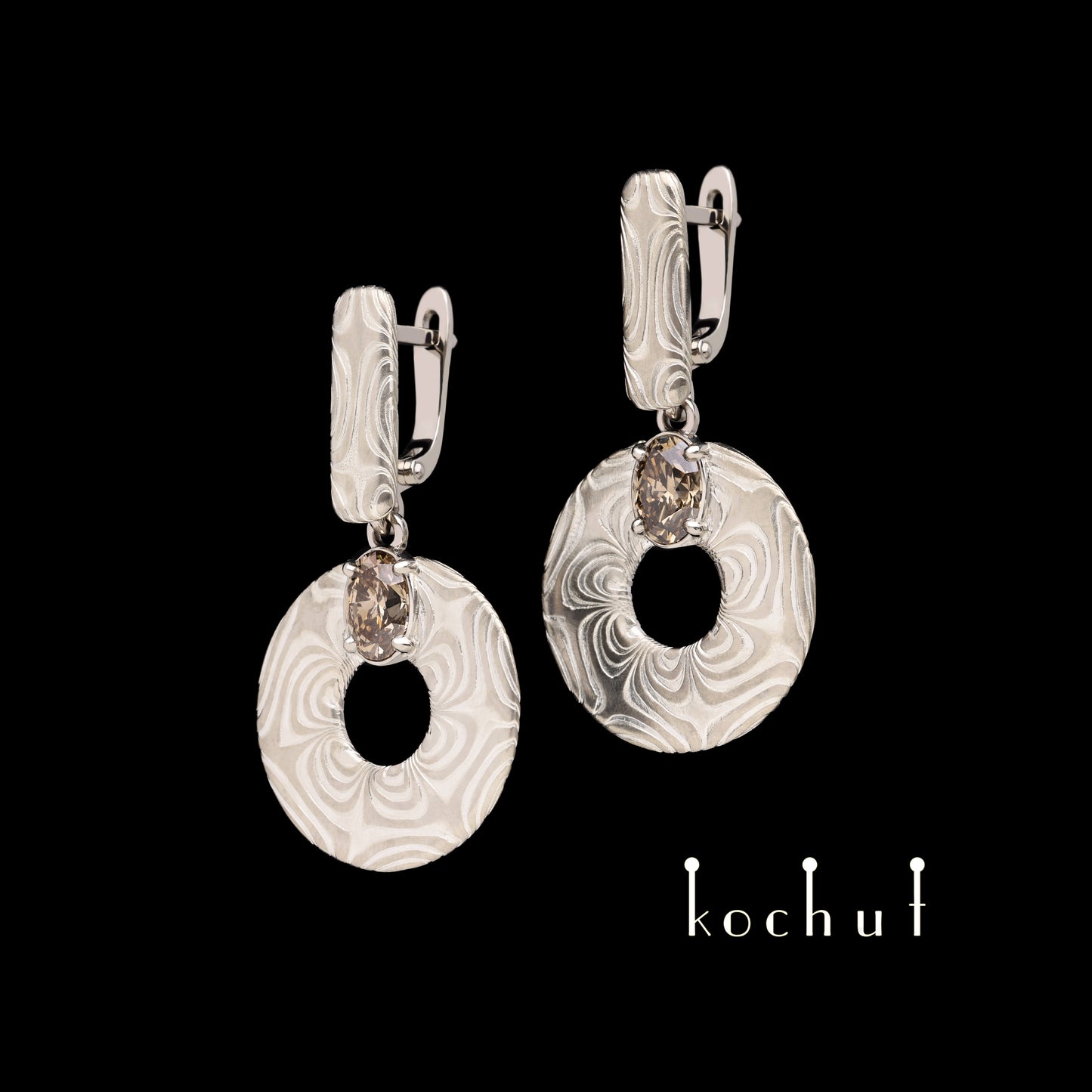 Wertvoller Astrolabium — Mokume-Schmuckset aus Palladium-Gold, graviertem Silber mit Diamanten