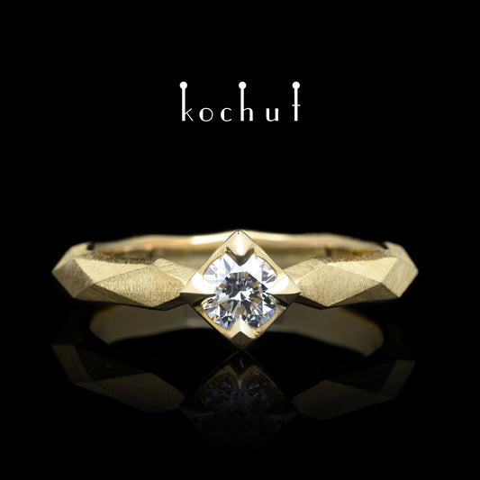 Meine Königin — Verlobungsring aus Gelbgold mit Diamant