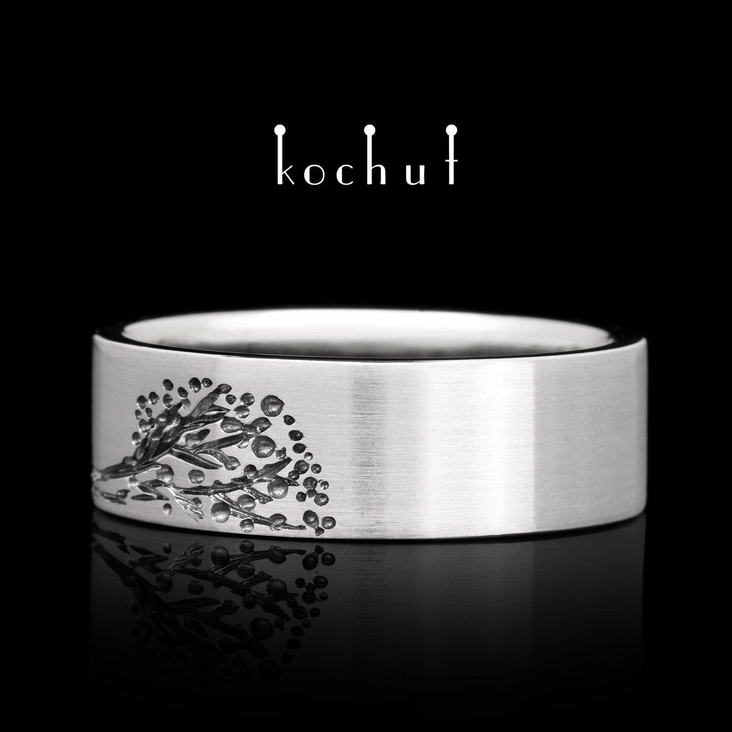 Baum des Lebens: Halves — Ehering aus Platin, überzogen mit schwarzem Rhodium