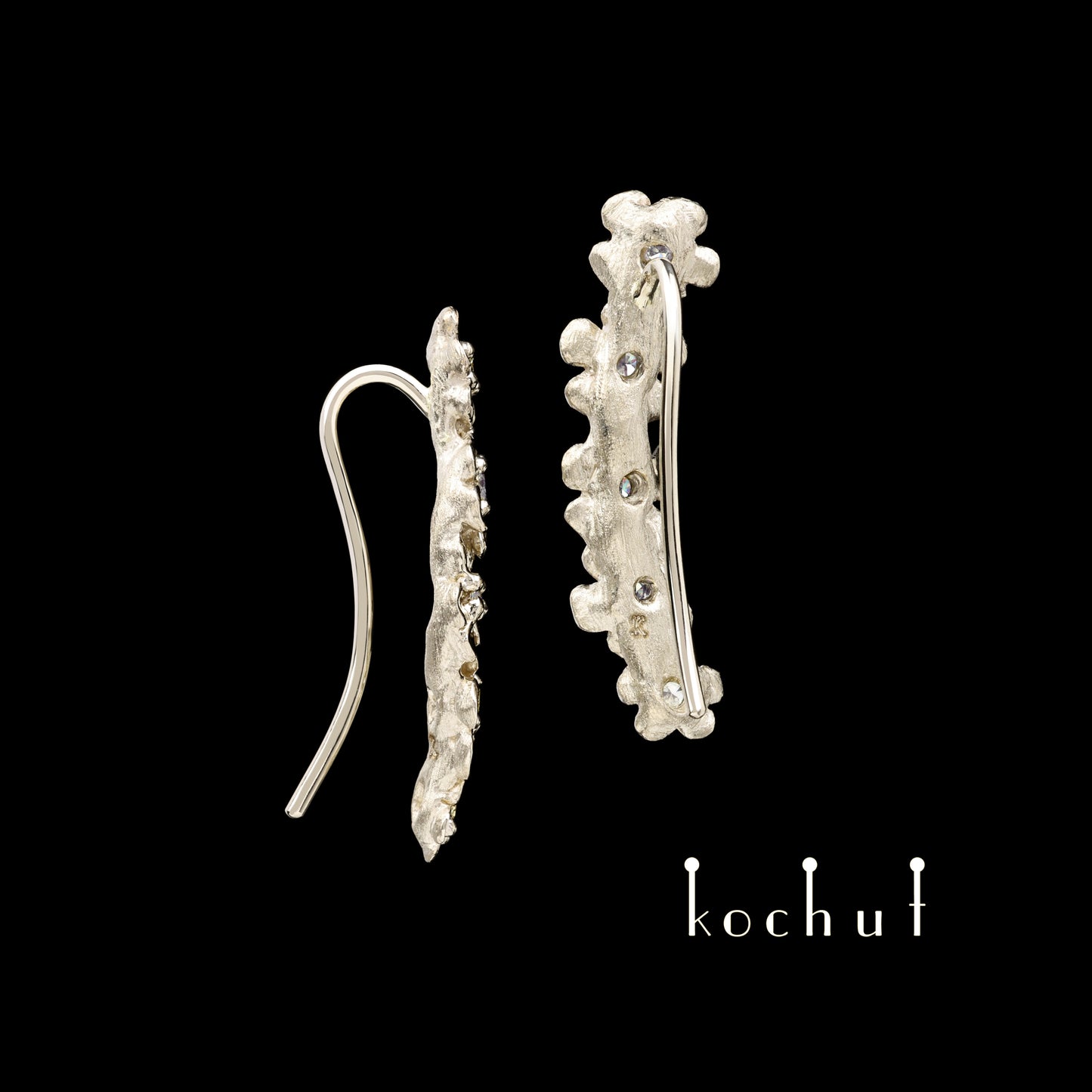 Florale Tiara — Ohrklemmen aus Weißgold mit Diamanten