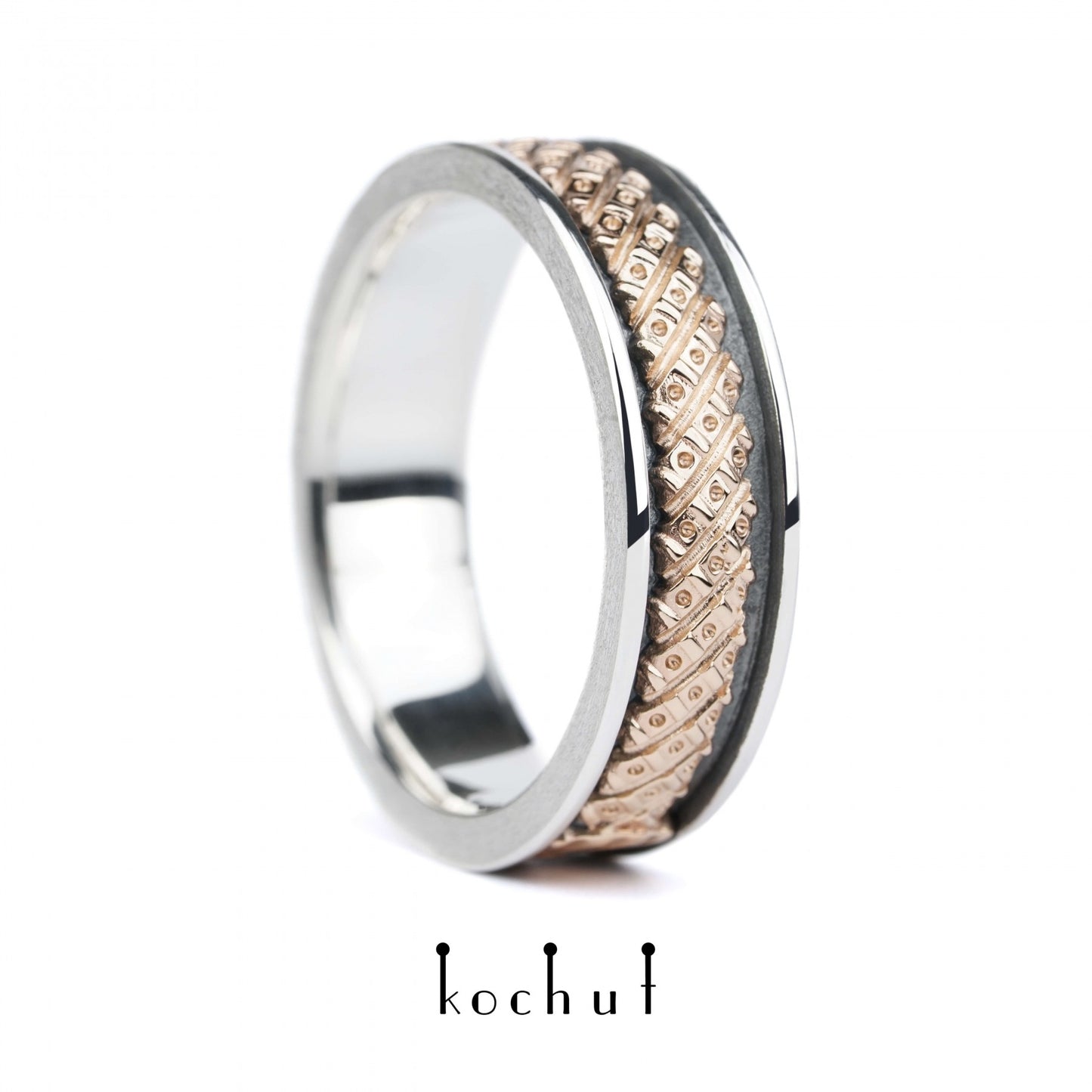 Heart of the Marquist — Ring aus oxidiertem Silber und Rotgold