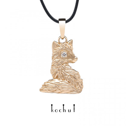 Kleiner Fuchs – Anhänger aus Rotgold mit Diamant
