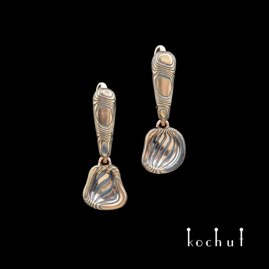 Kintsugi – Mokume-Ohrringe aus Rotgold und geätztem und oxidiertem Silber