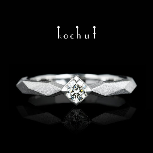 Meine Königin — Verlobungsring aus Weißgold mit Diamanten, rhodiniert