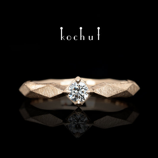 Mein Königin — Verlobungsring aus Rotgold mit Diamant