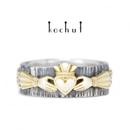 Claddagh: Freundschaft — Ring aus oxidiertem Silber und Gelbgold