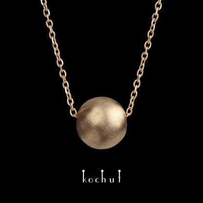 Whirlwind – Anhänger aus Gelbgold, Rotgold sowie geätztem und oxidiertem Silber.