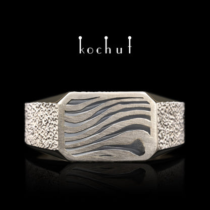 Kоgen – Mokume-Ring aus Palladiumgold, oxidiertem und geätztem Silber