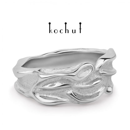Philautia — Ring aus Silber, beschichtet mit weißem Rhodium.