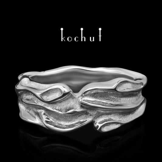 Philautia — Ring aus Silber, beschichtet mit weißem Rhodium.