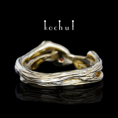 Zweig — Ring aus Gelbgold mit rotem Granat