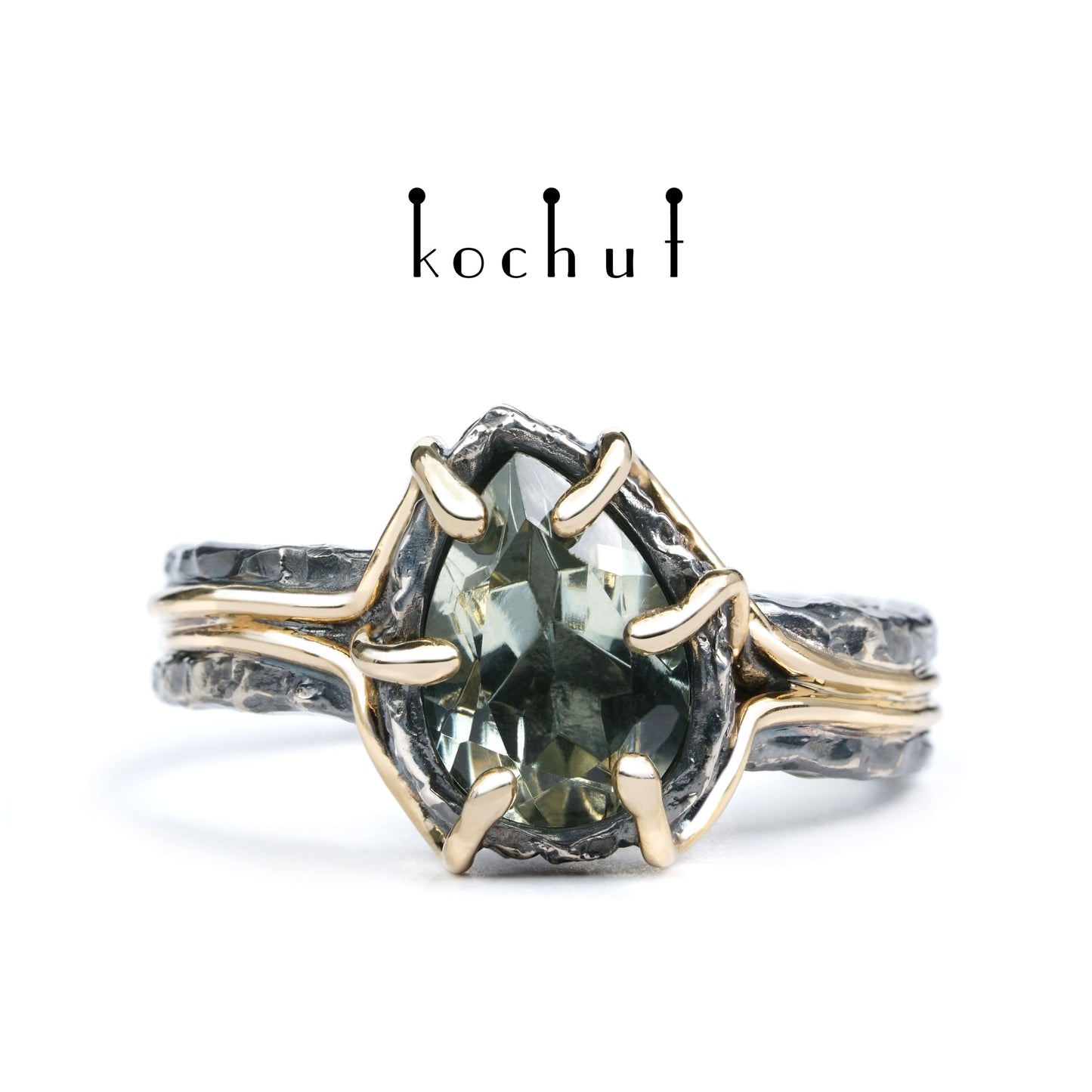 Aurora — Ring aus oxidiertem Silber und Gelbgold mit grünem Amethyst