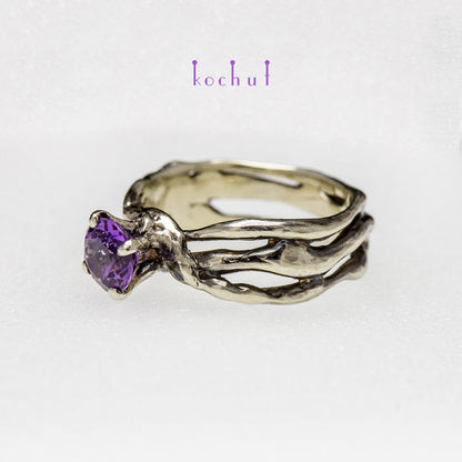 Mein kleiner Stern — ein Ring aus Weißgold mit schwarzer Rhodium-Beschichtung und Amethyst