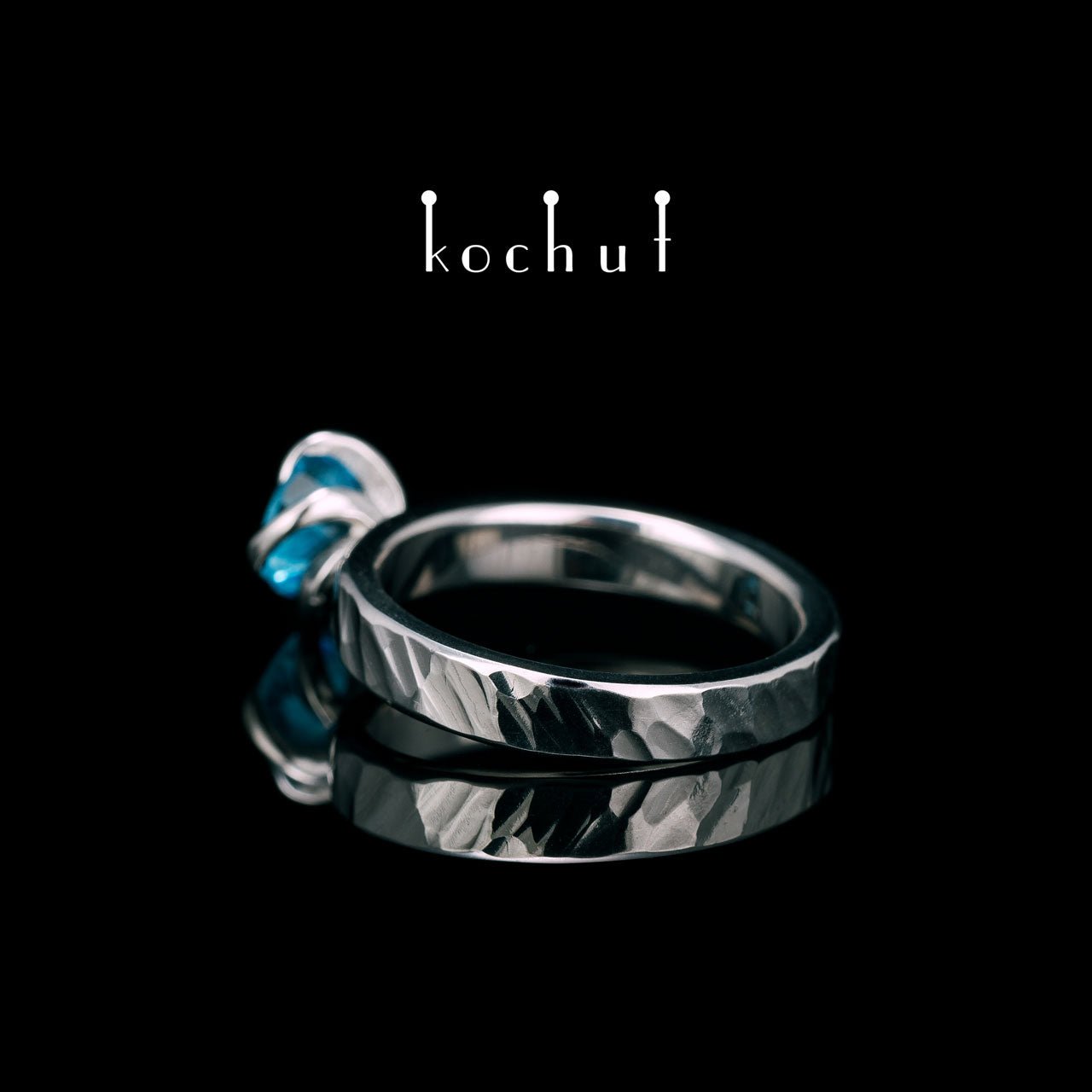 Ring "Grace". Silber, Topas, weißes Rhodium