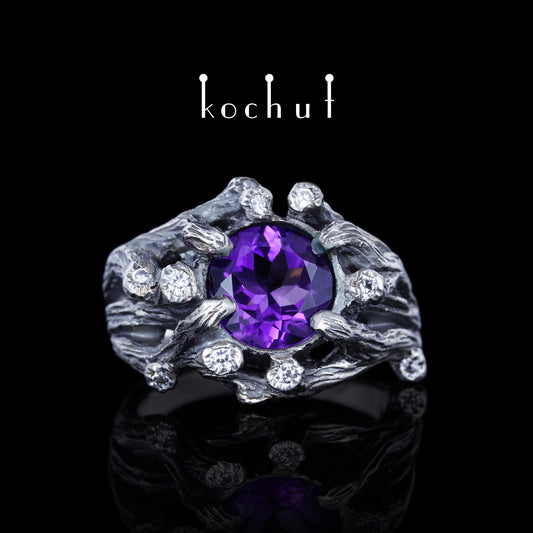 Verzauberter Wald — Ring aus oxidiertem Silber mit Amethyst und Diamanten