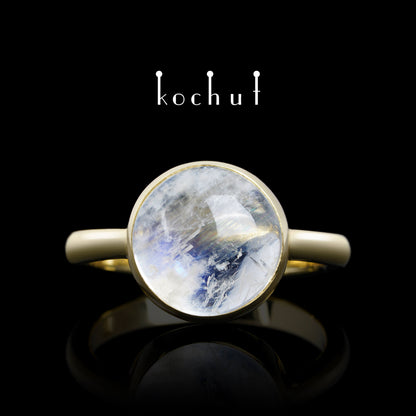 Supermoon — Ring aus Gelbgold mit Mondstein