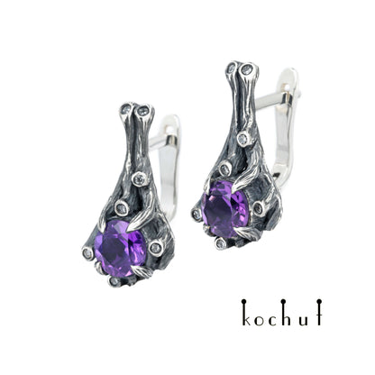Verzauberter Wald — Ohrringe aus oxidiertem Silber mit Amethysten und Diamanten
