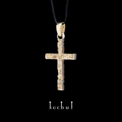 Leib und Seele — Kreuz aus oxidiertem Silber und Gelbgold