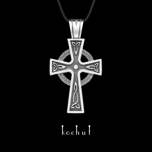 Celtic — Kreuz aus oxidiertem Silber