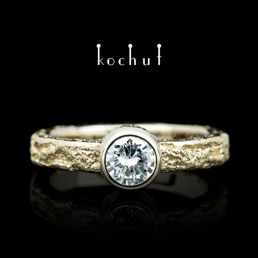 Leib und Seele — Verlobungsring aus Weiß- und Gelbgold mit Diamant