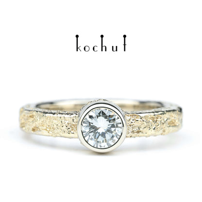 Leib und Seele — Verlobungsring aus Weiß- und Gelbgold mit Diamant