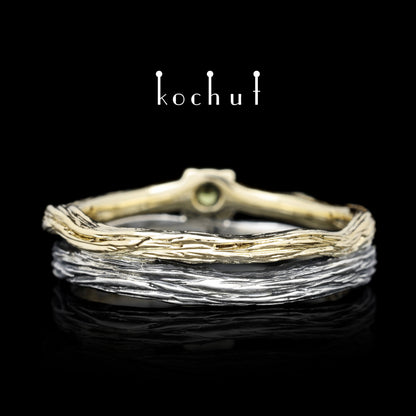 Auge des Waldes — Ehering aus oxidiertem Silber und Gelbgold mit gelbem Saphir