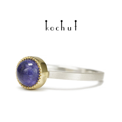 Neptune — ein Ring aus Silber und Gelbgold mit einem Tansanit