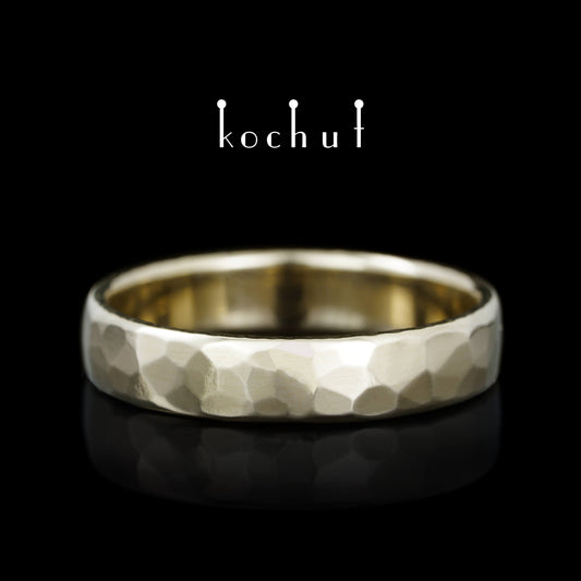 Licht — Ehering aus Weißgold