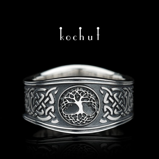 Keltisches Monogramm — Ring aus oxidiertem Silber