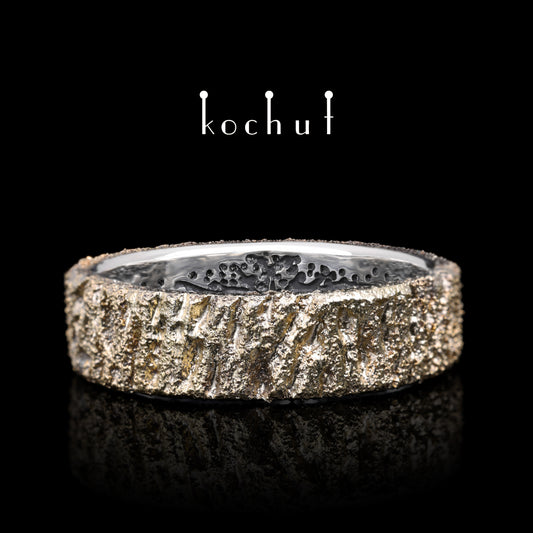 Lebensbaum: Eichenrinde — Ehering aus oxidiertem Silber mit Gelbgold-Oberfläche