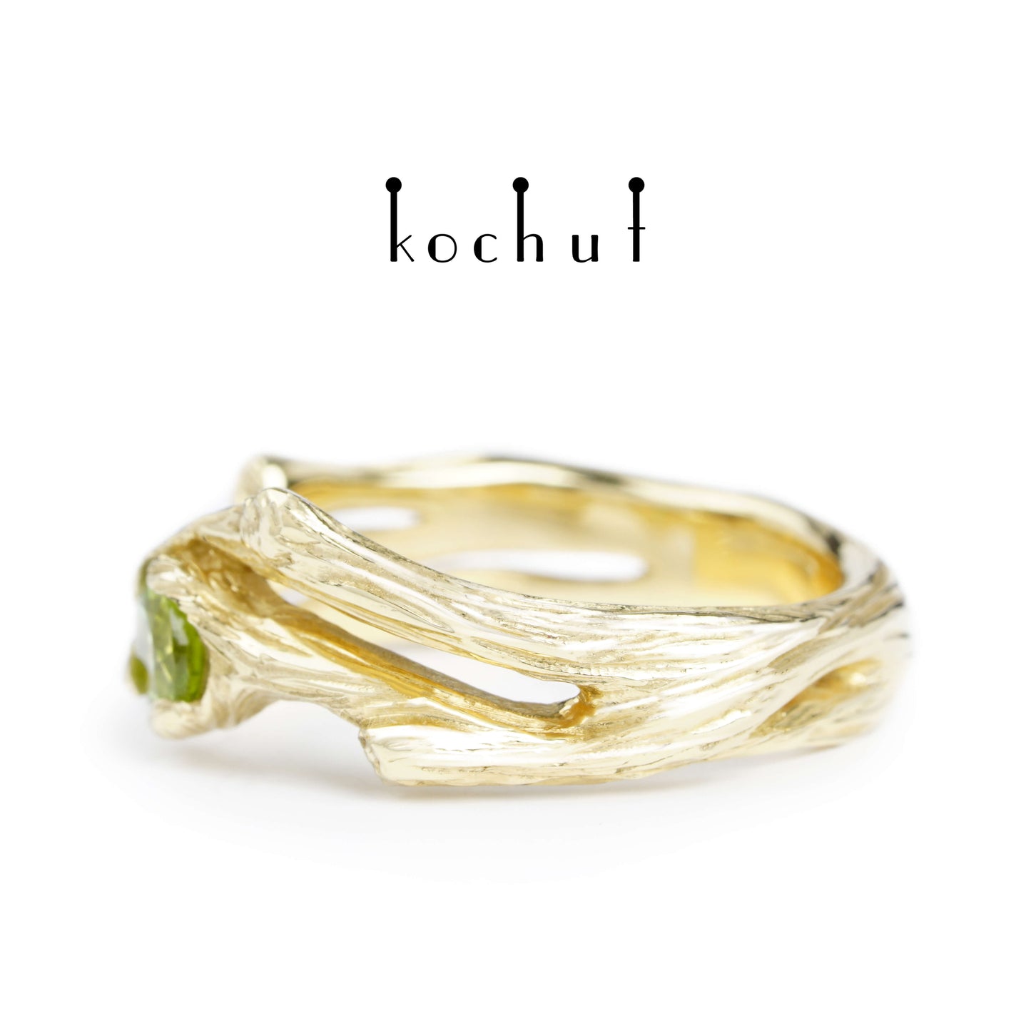 Zweig — Ring aus Gelbgold mit Chrysolithen