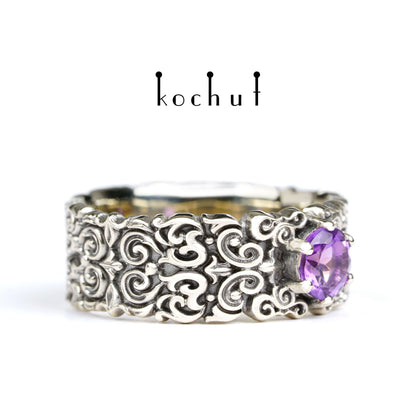 Notre Dame — Ring aus Weißgold mit Amethyst, beschichtet mit schwarzem Rhodium