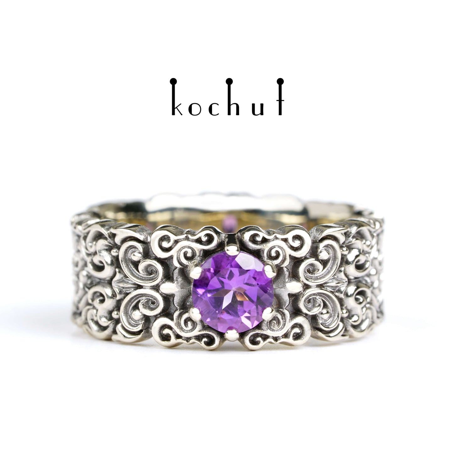 Notre Dame — Ring aus Weißgold mit Amethyst, beschichtet mit schwarzem Rhodium
