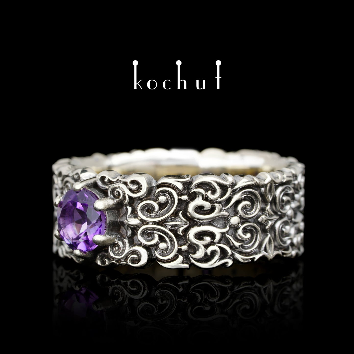 Notre Dame — Ring aus Weißgold mit Amethyst, beschichtet mit schwarzem Rhodium
