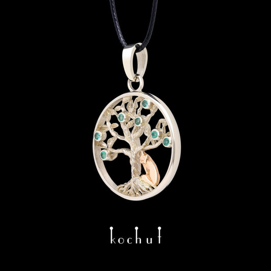 Lebensbaum mit kleinem Fuchs — Ring aus Weiß- und Rotgold mit Smaragd