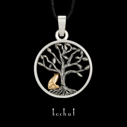 Lebensbaum mit kleinem Fuchs — Anhänger aus oxidiertem Silber und Rotgold