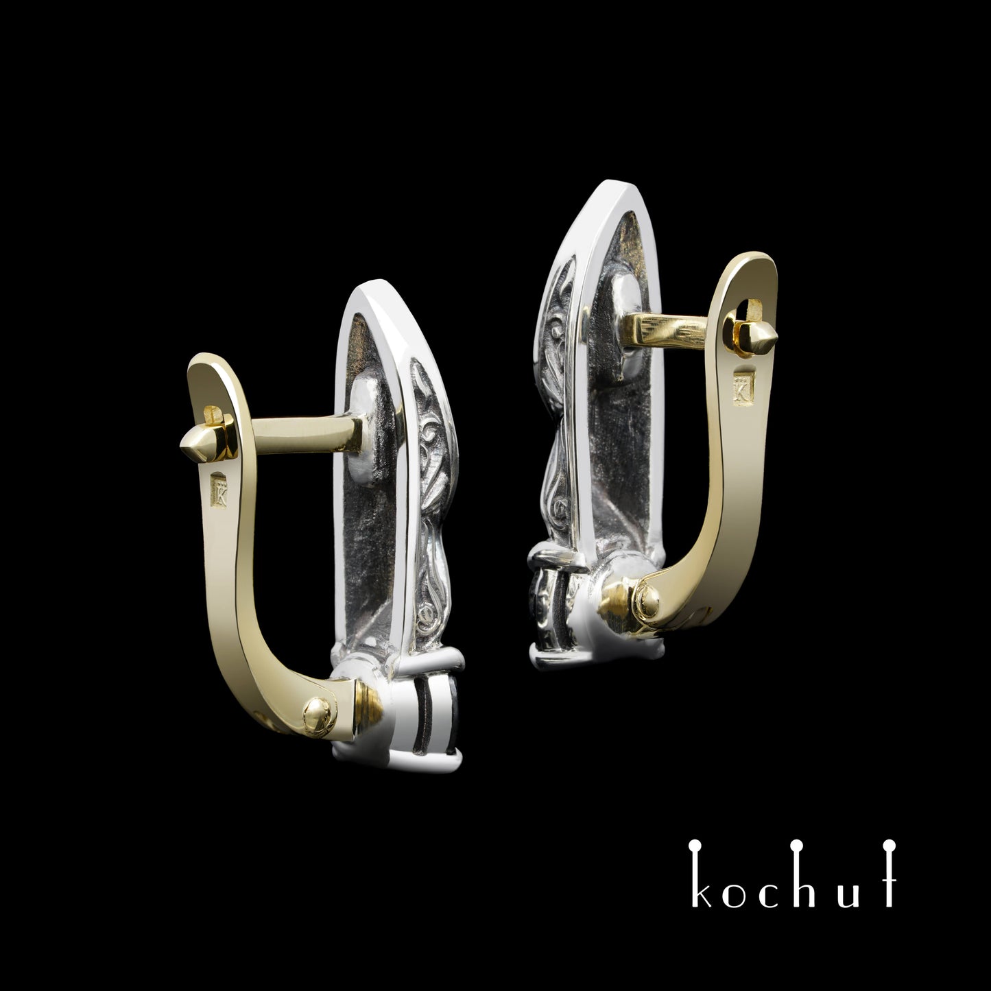 Versailles — Ohrringe aus oxidiertem Silber und Gelbgold mit Spinell