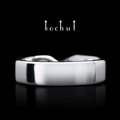 Mobius-Band — Silber-Verlobungsring mit Diamant