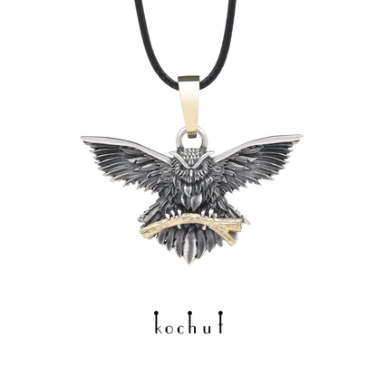 Herald of Wisdom — Anhänger aus oxidiertem Silber und Gelbgold mit Diamant