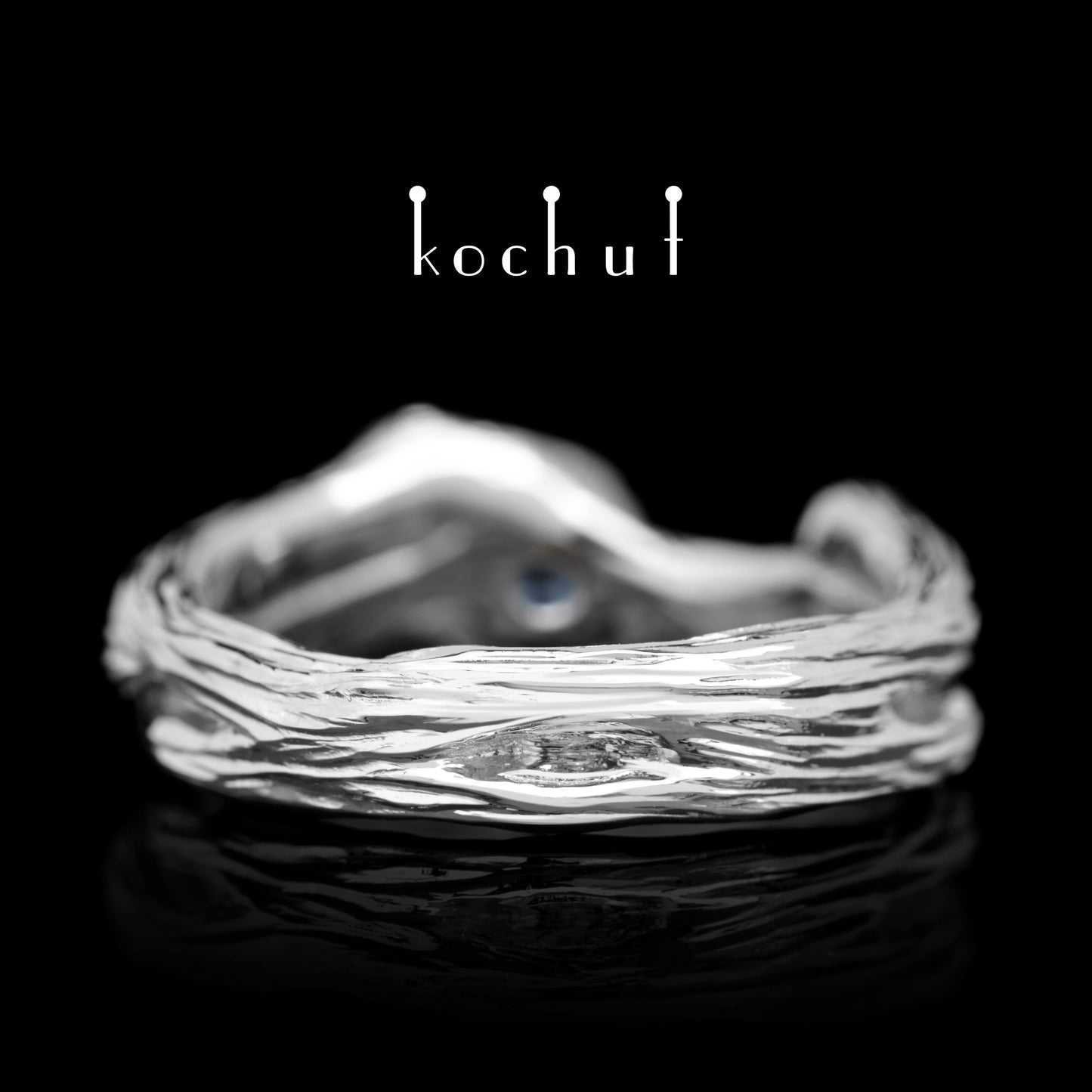 Zweig — Ring aus Weißgold mit Topas, beschichtet mit weißem Rhodium