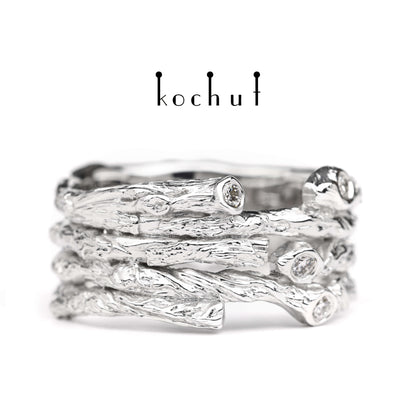Breiter Zweig — Ring aus Weißgold mit Diamanten, platiert mit weißem Rhodium