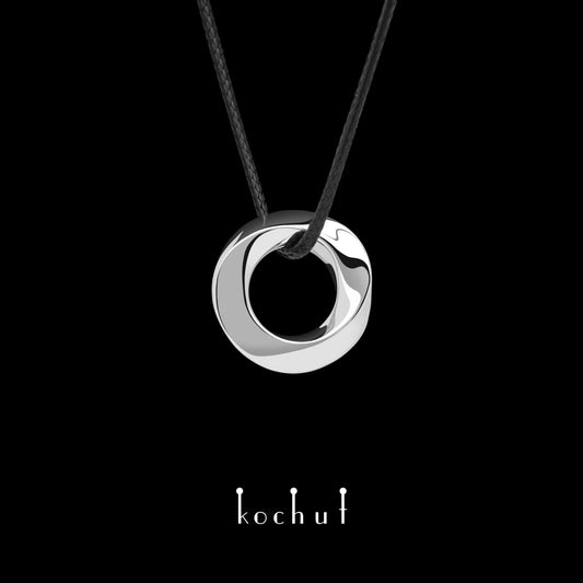 Mobius-Band — silbernes Anhänger, beschichtet mit weißem Rhodium