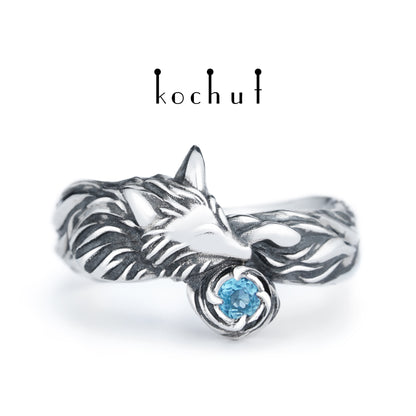 Kleiner Fuchs — Ring aus oxidiertem Silber mit Topas