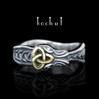 Keltischer Ouroboros — Ring aus oxidiertem Silber und Gelbgold